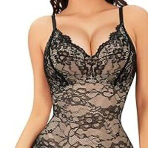 Elegant Black Lace Lingerie Set